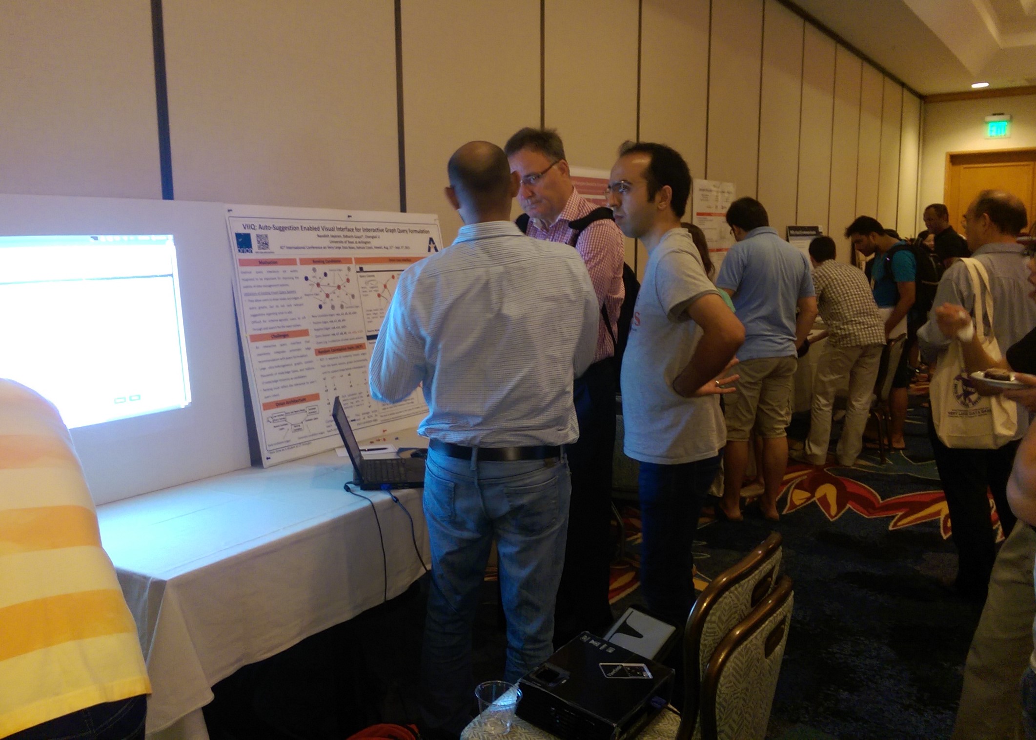 Nandish explaining the Orion demo to VLDB15 attendees in Hawaii (Sept. 2015)